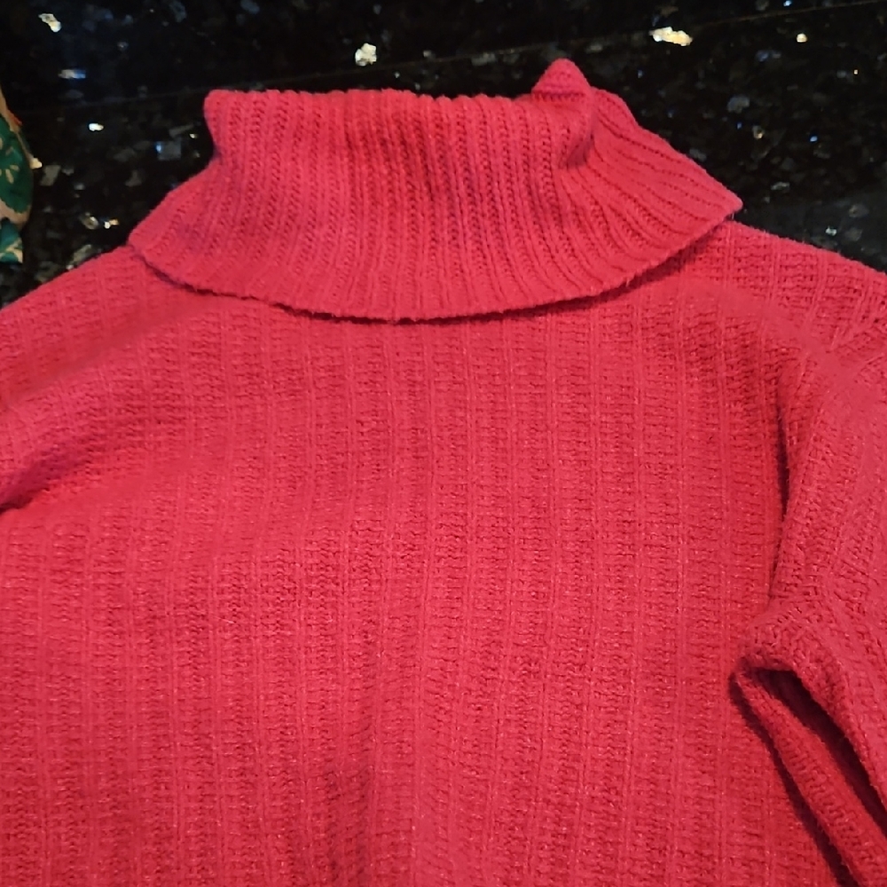 Like New Universal Thread Pink Turtleneck Cropped Sweater Size  Medium